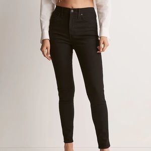 Madewell NWT 10” high rise skinny jeans in black frost